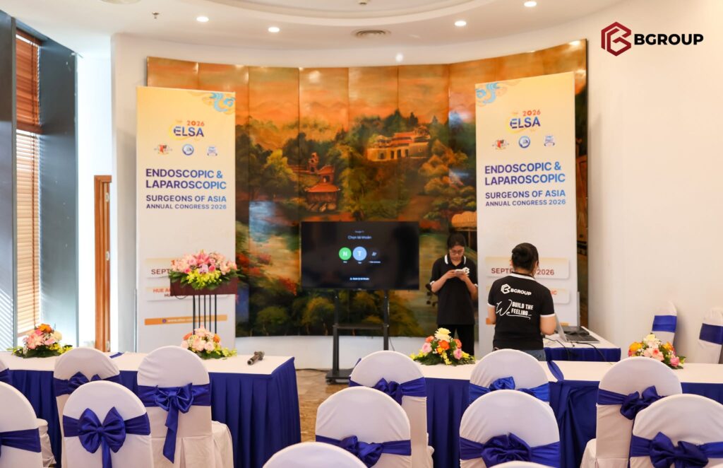 tổ chức sự kiện